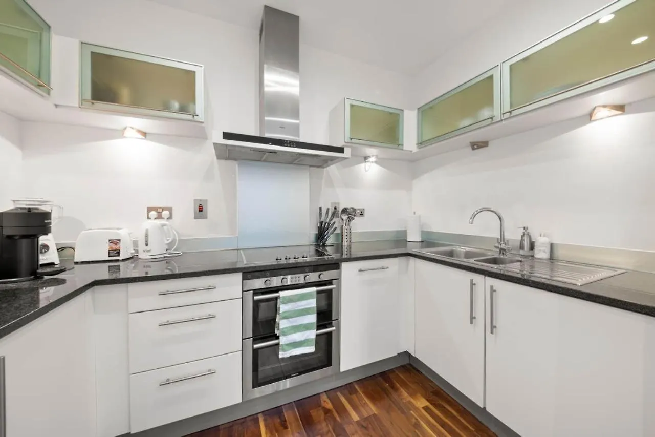 Londwell, Canary Wharf River Thames Balcony Apartment London 0*,  Storbritannien